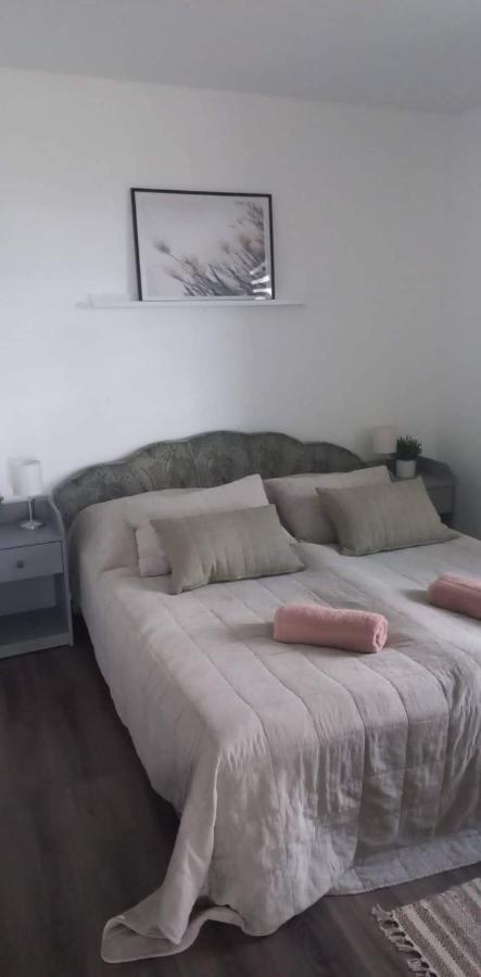 Bridgiet Home Apartman Cserszegtomaj Eksteriør billede